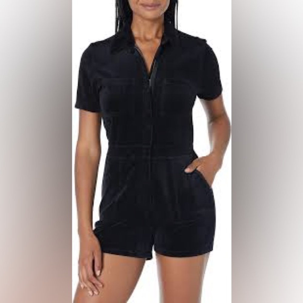 MONROW NWT VELOUR PLAYSUIT - Picture 3 of 5